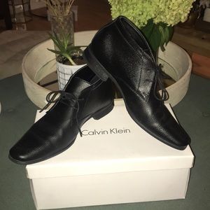 Men’s Calvin Klein dress shoes